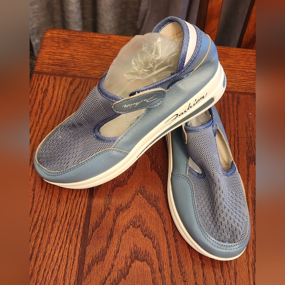 Fashion Walking Shoe